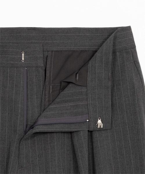 LUCY（ルーシー）の「LUCY/【26年春夏新作】2タックバギースラックス（スラックス・メンズ・グレー系その他4/ブラック/ブラック系その他4・LARGE/MEDIUM）」の9枚目の写真