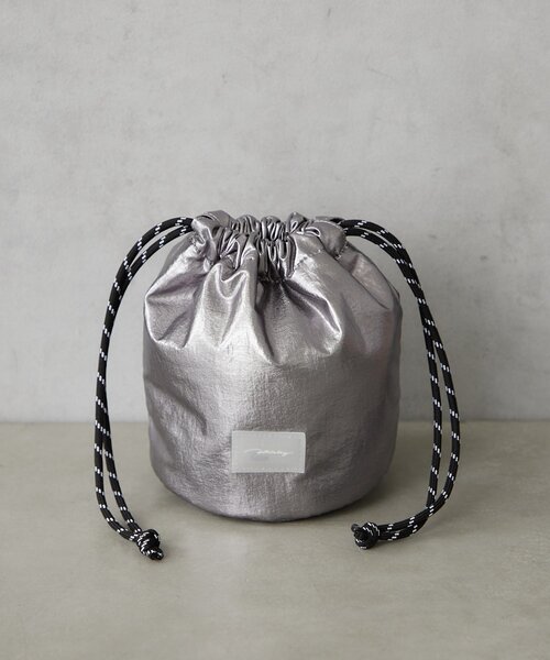 BIRTHDAY BAR（バースデイバー）の「メタリックミニ巾着バッグ（トートバッグ・レディース・ダークグレー/シルバー・0）」の8枚目の写真