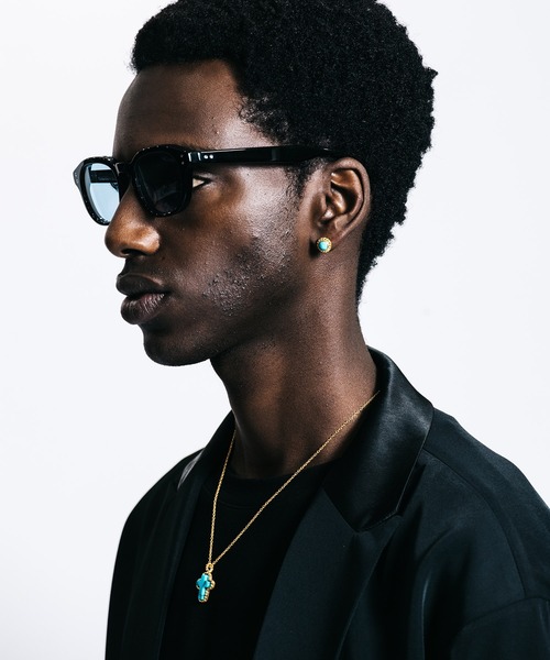 CRIMIE（クライミー）の「STONE CROSS SILVER NECKLACE 24KDP（ネックレス・メンズ・ブルー/ブラック・ONE SIZE）」の13枚目の写真