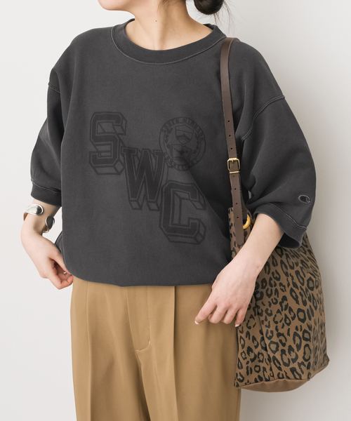 Spick & Span（スピックアンドスパン）の「Champion/チャンピオン REVERSE WEAVE SHORT SLEEVE SWEA（スウェット・レディース・ブラック系その他/ブラウン・MEDIUM）」の7枚目の写真