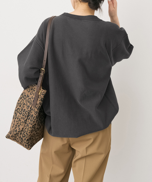 Spick & Span（スピックアンドスパン）の「Champion/チャンピオン REVERSE WEAVE SHORT SLEEVE SWEA（スウェット・レディース・ブラック系その他/ブラウン・MEDIUM）」の9枚目の写真