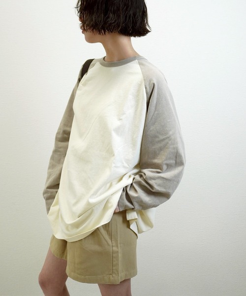 gossara(ゴサラ)の「【1枚持っておきたい】ラグランT(Tシャツ/カットソー・レディース・チャコール/ネイビー/グレイッシュベージュ・FREE)」の21枚目の写真