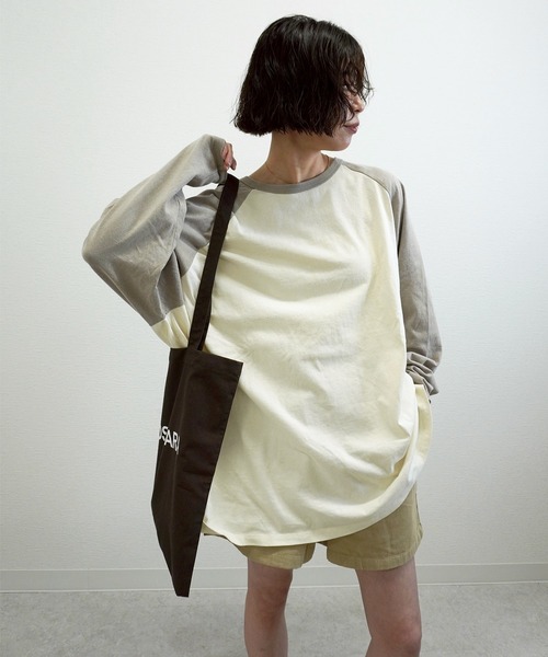 gossara(ゴサラ)の「【1枚持っておきたい】ラグランT(Tシャツ/カットソー・レディース・チャコール/ネイビー/グレイッシュベージュ・FREE)」の18枚目の写真