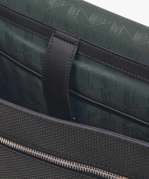 LACOSTE（ラコステ）の「シャンタコ レザー メッセンジャーバッグ（メッセンジャーバッグ・メンズ・ブラック・FREE）」の5枚目の写真