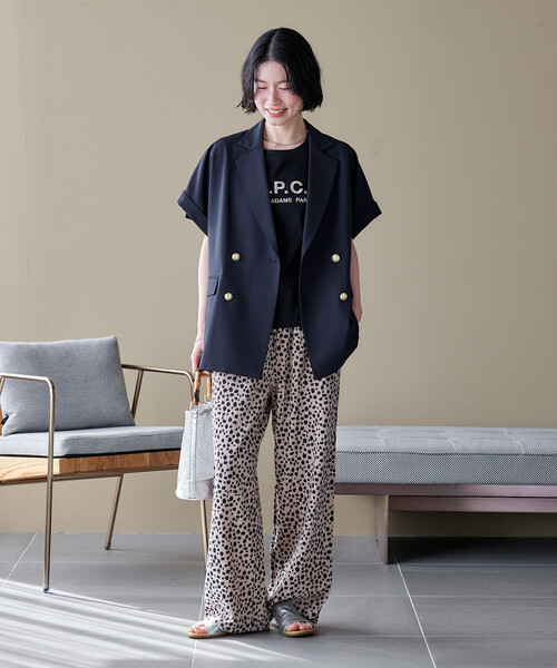 FREAK'S STORE(フリークスストア)の「接触冷感/UVカット LINEN TOUCH ダブルブレスト半袖ジャケット/リネンタッチ ジャケット(テーラードジャケット・レディース・ネイビー/グレー/ブラック・フリ-)」の15枚目の写真