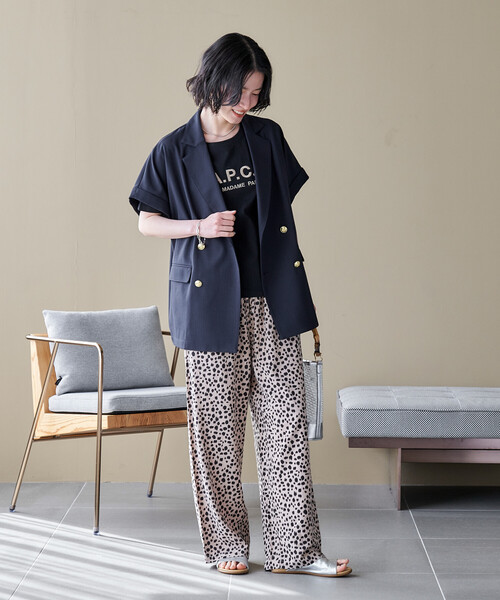 FREAK'S STORE(フリークスストア)の「接触冷感/UVカット LINEN TOUCH ダブルブレスト半袖ジャケット/リネンタッチ ジャケット(テーラードジャケット・レディース・ネイビー/グレー/ブラック・フリ-)」の19枚目の写真