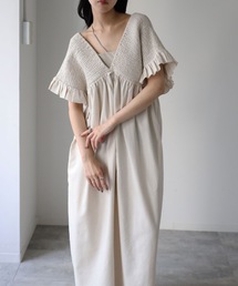 YENNA（イェンナ）の「シャーリングVネック フリルスリーブワンピース（ワンピース）」