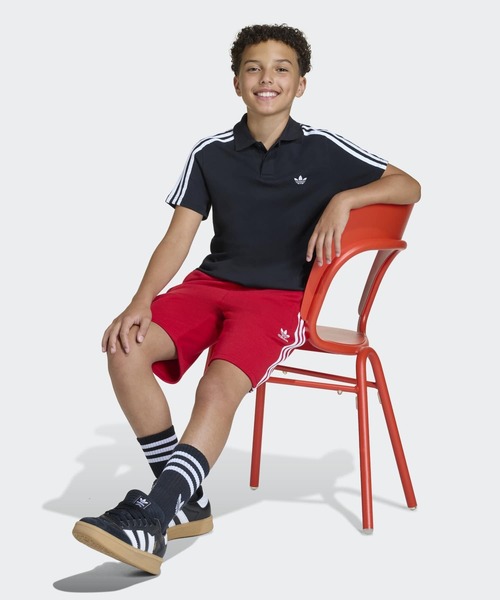 adidas(アディダス)の「スリーストライプス 半袖ポロTシャツ / ポロシャツ / アディダスオリジナルス (キッズ/子供用)(ポロシャツ・キッズ・ブラック・130/140/150/160)」の5枚目の写真