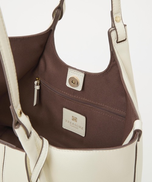TREASURE TOPKAPI(トレジャートプカピ)の「【TREASURE TOPKAPI】ソフトレザー センターステッチ 2way トートバッグ(トートバッグ・レディース・ブラック/オフホワイト/グレイッシュベージュ・FREE)」の15枚目の写真