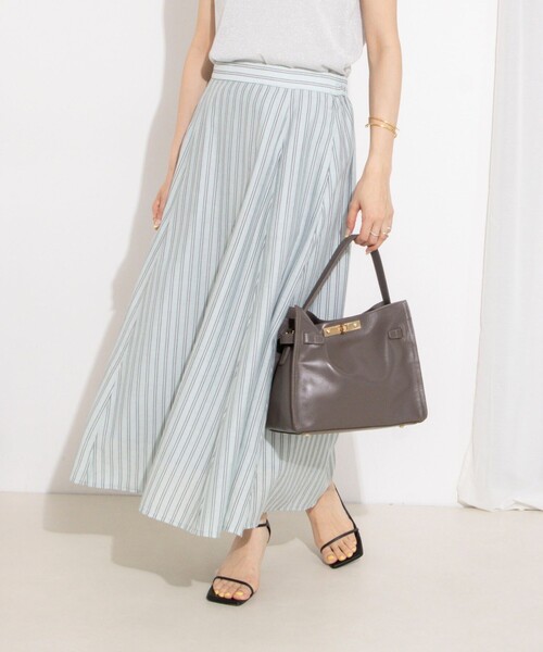 NOLLEY’S(ノーリーズ)の「《セットアップ対応》ウォッシャブルストライプフレアスカート(スカート・レディース・ホワイト系その他4/ピンク系その他3/ブルー系その他3・38/36)」の17枚目の写真
