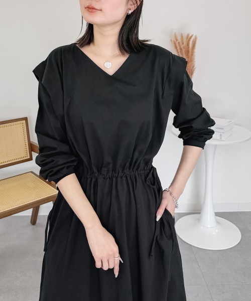 RCD（アールシーディー）の「肩タックワンピース（ワンピース・レディース・カーキ/ブラック・4L～5L/M-L/LL～3L）」の6枚目の写真