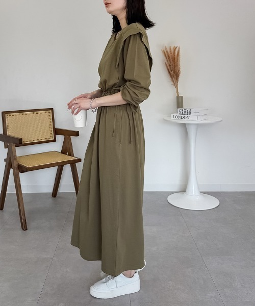 RCD（アールシーディー）の「肩タックワンピース（ワンピース・レディース・カーキ/ブラック・4L～5L/M-L/LL～3L）」の11枚目の写真