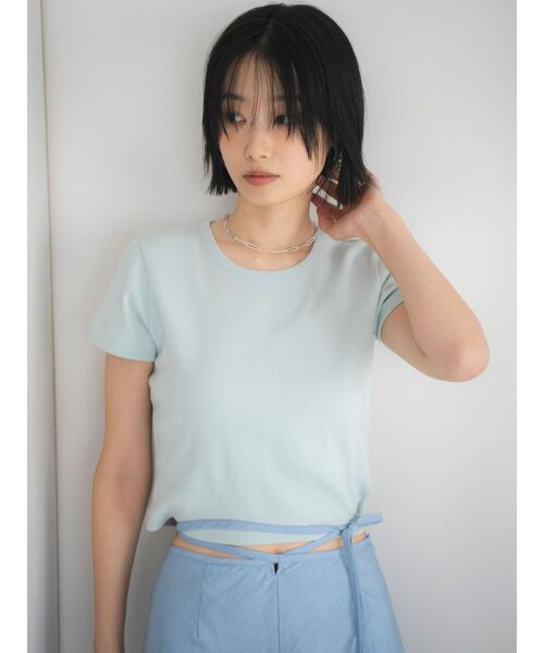 Ungrid（アングリッド）の「カラーフィットTee（Tシャツ/カットソー・レディース・イエロー/ピンク/ブルー/オフホワイト/ブラック・SMALL/MEDIUM）」の3枚目の写真