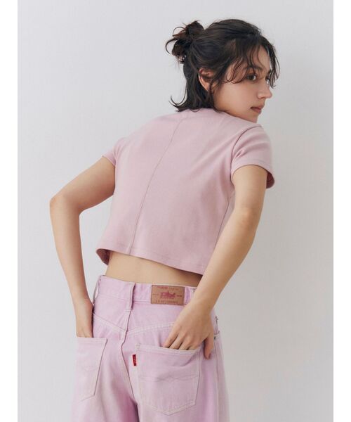 Ungrid（アングリッド）の「カラーフィットTee（Tシャツ/カットソー・レディース・イエロー/ピンク/ブルー/オフホワイト/ブラック・SMALL/MEDIUM）」の8枚目の写真