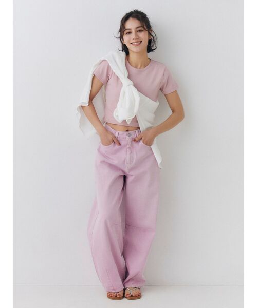 Ungrid（アングリッド）の「カラーフィットTee（Tシャツ/カットソー・レディース・イエロー/ピンク/ブルー/オフホワイト/ブラック・SMALL/MEDIUM）」の10枚目の写真