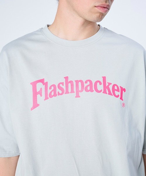 FLASH PACKER(フラッシュパッカー)の「FLASH PACKER フラッシュパッカー/ リラックスシルエット Dry Silky Cotton ロゴプリント 半袖Tシャツ // XT-CLC(Tシャツ/カットソー・メンズ・ホワイト/ブラック/ブルー・SMALL/MEDIUM/LARGE/X-LARGE)」の13枚目の写真