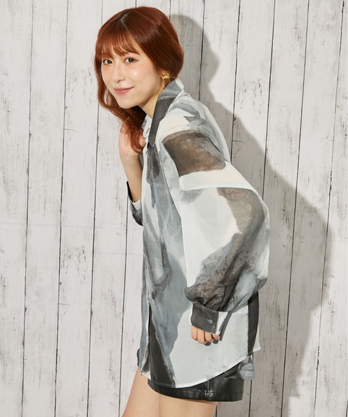 GORGE(ゴージ)の「《インナー付き・モヤ柄》シャツ/カジュアル×モード/春夏秋/全4色(シャツ/ブラウス・レディース・ダークブラウン/ブラウン/グレー/ブラック・F)」の10枚目の写真
