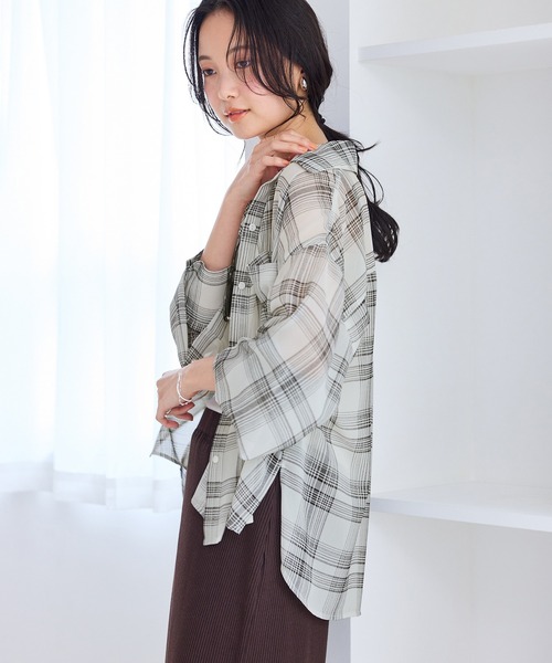 VIS(ビス)の「チェック&シアーオーバーシャツ(シャツ/ブラウス・レディース・ホワイト系その他2/ブラック系その他/キナリ・FREE)」の9枚目の写真