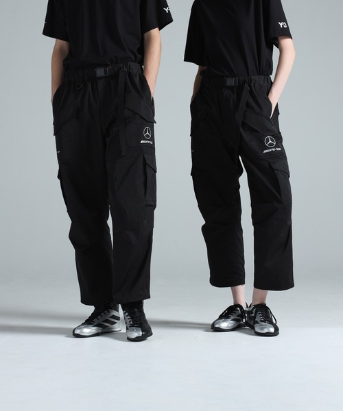 Y-3(ワイスリー)の「Y-3 MERCEDES - AMG PETRONAS FORMULA 1 TEAM CARGO PANTS(カーゴパンツ・メンズ・ブラック・XX-SMALL/X-SMALL/SMALL/MEDIUM/LARGE/X-LARGE)」の1枚目の写真
