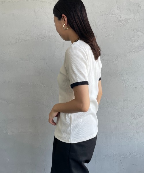 GYMPHLEX（ジムフレックス）の「[GYMPHLEX/ジムフレックス] ワンポイントロゴ刺繍 リンガーリブTシャツ（Tシャツ/カットソー・レディース・ホワイト/キナリ・14）」の14枚目の写真