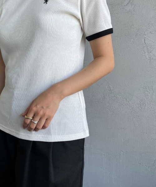 GYMPHLEX（ジムフレックス）の「[GYMPHLEX/ジムフレックス] ワンポイントロゴ刺繍 リンガーリブTシャツ（Tシャツ/カットソー・レディース・ホワイト/キナリ・14）」の17枚目の写真