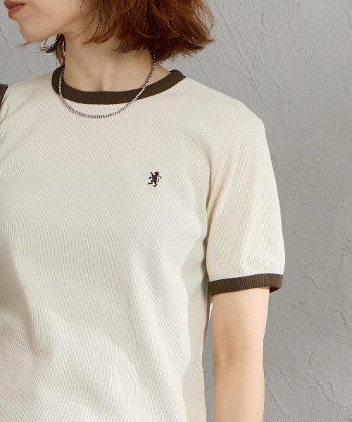 GYMPHLEX（ジムフレックス）の「[GYMPHLEX/ジムフレックス] ワンポイントロゴ刺繍 リンガーリブTシャツ（Tシャツ/カットソー・レディース・ホワイト/キナリ・14）」の4枚目の写真
