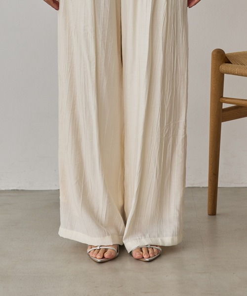 hunch（ハンチ）の「ワッシャーサテン レイヤードスカートパンツ（その他パンツ・レディース・ライトカーキ/ブラック/アイボリー・FREE）」の21枚目の写真