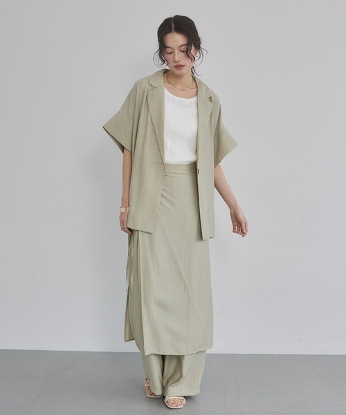 hunch（ハンチ）の「ワッシャーサテン レイヤードスカートパンツ（その他パンツ・レディース・ライトカーキ/ブラック/アイボリー・FREE）」の4枚目の写真