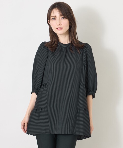 TO BE CHIC(トゥー ビー シック)の「シルキーサッカー ティアードチュニックブラウス(シャツ/ブラウス・レディース・ピンク系その他2/ブルー系その他2/ブラック・40)」の1枚目の写真
