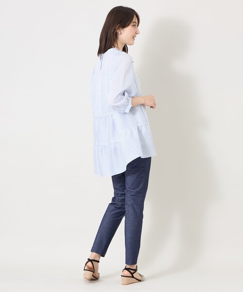 TO BE CHIC(トゥー ビー シック)の「シルキーサッカー ティアードチュニックブラウス(シャツ/ブラウス・レディース・ピンク系その他2/ブルー系その他2/ブラック・40)」の7枚目の写真