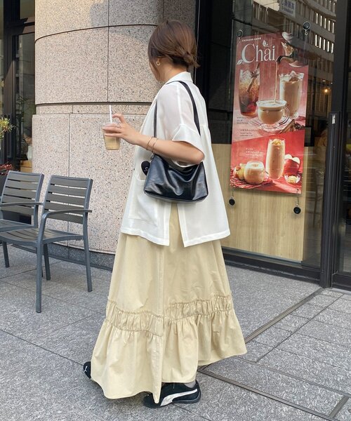 DouDou(ドゥドゥ)の「【SAKURA企画】裾ギャザー切替キャミワンピース(ワンピース・レディース・ブラック/カーキ/ベージュ・FREE/TM)」の20枚目の写真