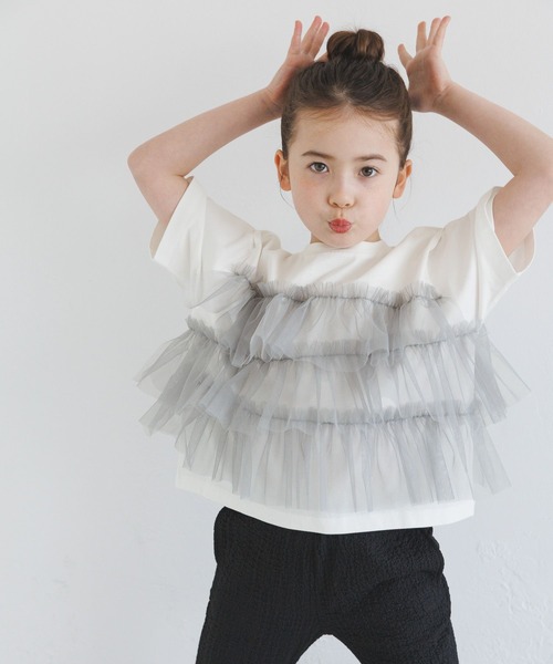 BAYFLOW（ベイフロー）の「[一枚でオシャレに決まる☆]チュールレイヤードオープンショルダーT(KIDS)（Tシャツ/カットソー・キッズ・ブルー/ホワイト/チャコール・110cm/120cm/130cm/140cm/150cm）」の7枚目の写真