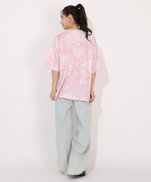 sanrio(サンリオ)の「親子お揃い サンリオ タイダイBIGTシャツ 1661A(Tシャツ/カットソー・レディース・バイオレット/その他24・ユニセックスS/ユニセックスM/ユニセックスL)」の8枚目の写真