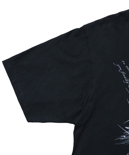 Ruze(ルゼ)の「"Bard of paradise" print T-shirt/バードオブパラダイス プリントTシャツ(Tシャツ/カットソー・メンズ・ブラック・FREE)」の6枚目の写真