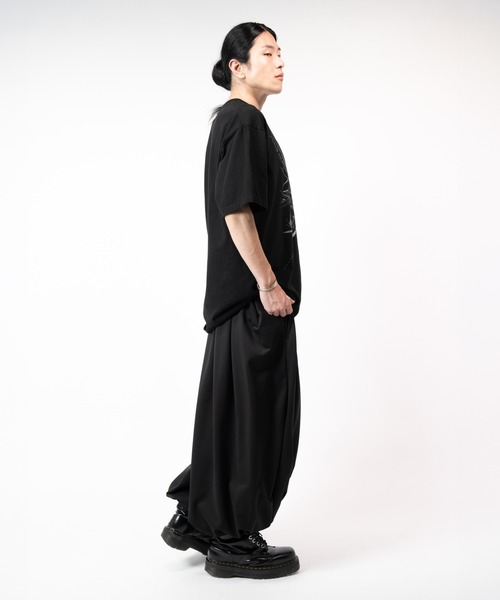 Ruze(ルゼ)の「"Bard of paradise" print T-shirt/バードオブパラダイス プリントTシャツ(Tシャツ/カットソー・メンズ・ブラック・FREE)」の10枚目の写真