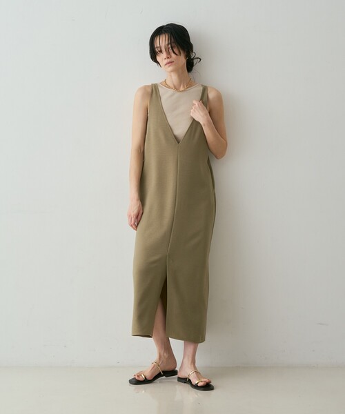 qualite（カリテ）の「※タンクトップ付き【接触冷感・吸水速乾・UVカット・防シワ】3WAYジョーゼットアメスリワンピ　夏服　きれいめ（ワンピース・レディース・ブラック/カーキ・38/36）」の14枚目の写真