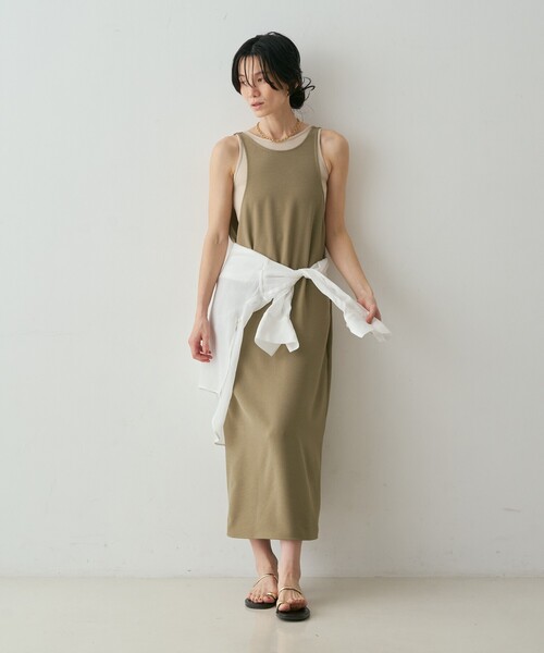 qualite（カリテ）の「※タンクトップ付き【接触冷感・吸水速乾・UVカット・防シワ】3WAYジョーゼットアメスリワンピ　夏服　きれいめ（ワンピース・レディース・ブラック/カーキ・38/36）」の15枚目の写真