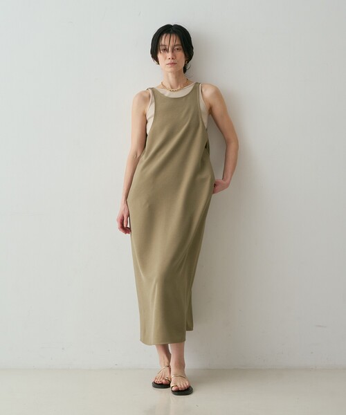 qualite(カリテ)の「※タンクトップ付き【接触冷感・吸水速乾・UVカット・防シワ】3WAYジョーゼットアメスリワンピ 夏服 きれいめ(ワンピース・レディース・ブラック/カーキ・38/36)」の17枚目の写真