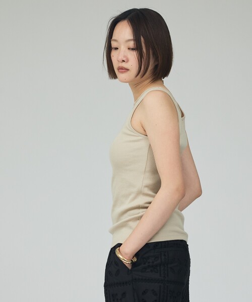 qualite（カリテ）の「※タンクトップ付き【接触冷感・吸水速乾・UVカット・防シワ】3WAYジョーゼットアメスリワンピ　夏服　きれいめ（ワンピース・レディース・ブラック/カーキ・38/36）」の4枚目の写真