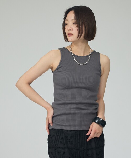 qualite（カリテ）の「※タンクトップ付き【接触冷感・吸水速乾・UVカット・防シワ】3WAYジョーゼットアメスリワンピ　夏服　きれいめ（ワンピース・レディース・ブラック/カーキ・38/36）」の8枚目の写真