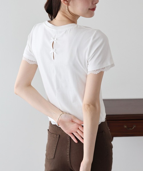 BLUEEAST(ブルーイースト)の「レースドッキングTシャツ(Tシャツ/カットソー・レディース・ブルー/ブラック/ベージュ/ホワイト・MEDIUM)」の6枚目の写真