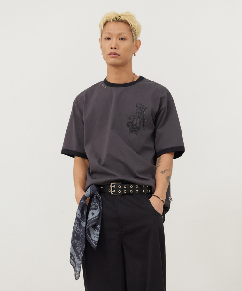 TONY LAWRENCE（トニーローレンス）の「キーホルダーグラフィックリンガーTシャツディープグレー（Tシャツ/カットソー・メンズ・その他・1/2）」の5枚目の写真