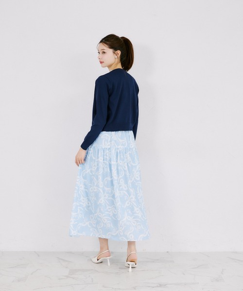 tocco closet(トッコ クローゼット)の「UVカット&接触冷感&ハンドウォッシュ♪ビジュー釦カーディガン(カーディガン/ボレロ・レディース・ネイビー/レッド/オフホワイト・M)」の11枚目の写真