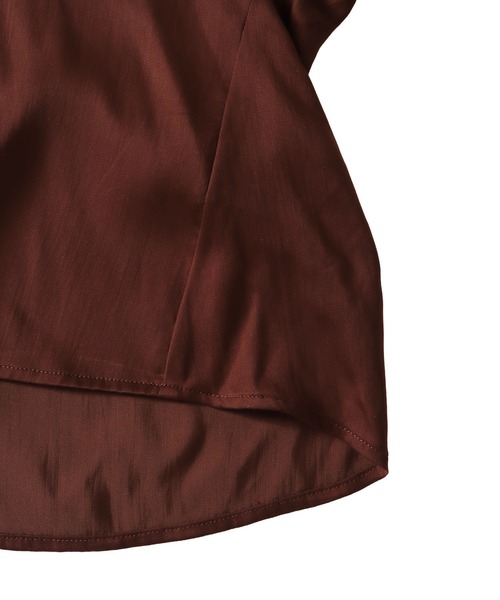 DRESSLAVE（ドレスレイブ）の「design yoke silky blouse(デザインヨークシルキーブラウス)（シャツ/ブラウス・レディース・ブラウン/キャメル・38）」の15枚目の写真