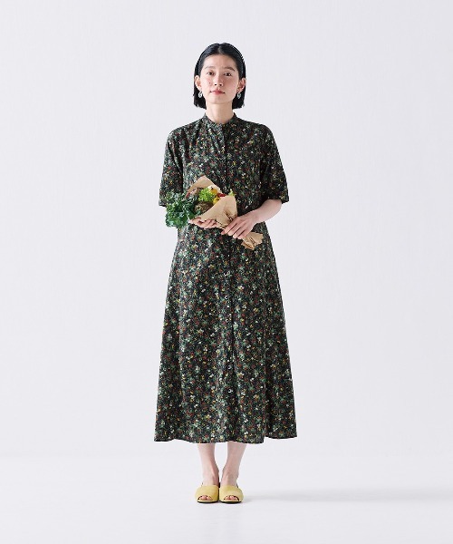 Sunny clouds(サニークラウズ)の「サニークラウズ 野菜のボタニカルワンピース〈レディース〉(ワンピース・レディース・ブラック系その他・MP/M/L/LL/3L)」の3枚目の写真