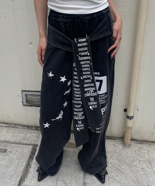 ROGER AND RAW(ロジャーアンドロウ)の「腰巻フェイクレイヤード スウェットパンツ(スウェットパンツ・レディース・ブラック/グレー/ネイビー・FREE)」の14枚目の写真