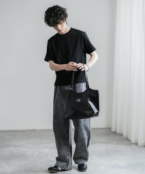 MUCENT(ムセント)の「MUCENT ムセント ARMAND FRONT BUCKLE LEATHER SHOULDER BAG UNISEX PUレザーバッグ(トートバッグ・メンズ・ブラック/ブラウン・FREE)」の5枚目の写真