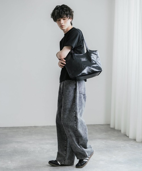 MUCENT(ムセント)の「MUCENT ムセント ARMAND FRONT BUCKLE LEATHER SHOULDER BAG UNISEX PUレザーバッグ(トートバッグ・メンズ・ブラック/ブラウン・FREE)」の6枚目の写真