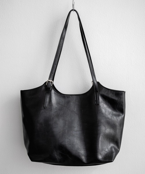 MUCENT(ムセント)の「MUCENT ムセント ARMAND FRONT BUCKLE LEATHER SHOULDER BAG UNISEX PUレザーバッグ(トートバッグ・メンズ・ブラック/ブラウン・FREE)」の20枚目の写真