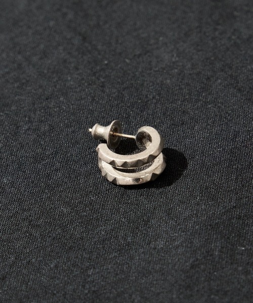 GARNI(ガルニ)の「【GARNI/ガルニ】Little Studs Double Pierce(ピアス(片耳用)・メンズ・シルバー・FREE)」の1枚目の写真